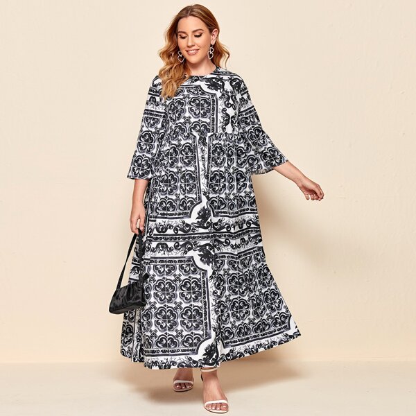 

Plus Baroque Print Bell Sleeve Dress, Black and white