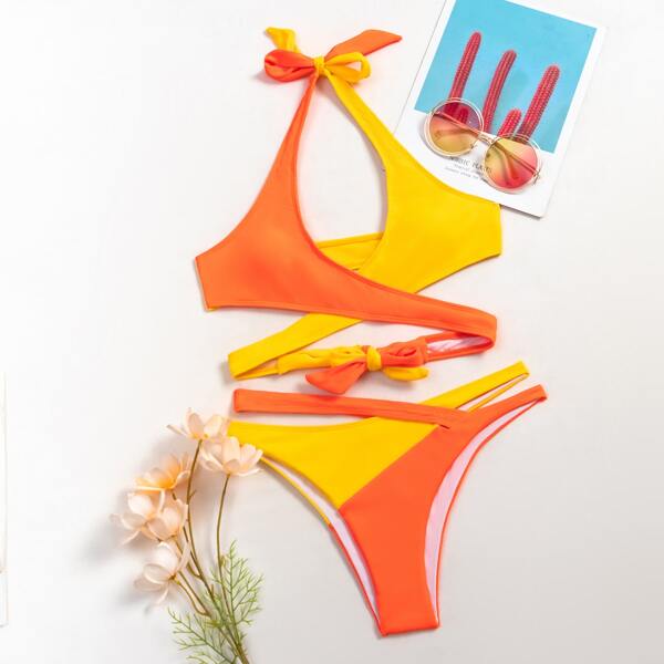 

Two Tone Cross Halter Cut-out Bikini Swimsuit, Multicolor