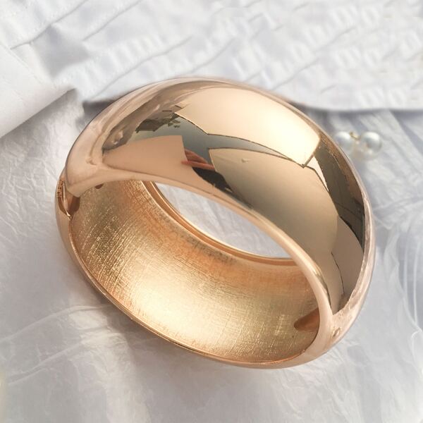 

Simple Glossy Wide Bracelet, Gold