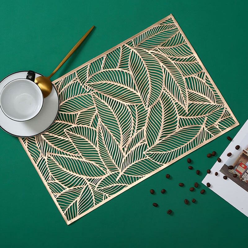 

1pc Leaf Hollow Placemat, Champagne