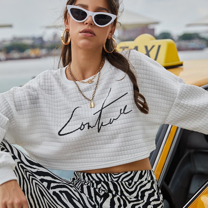 

Letter Graphic Drop Shoulder Crop Sweatshirt, White