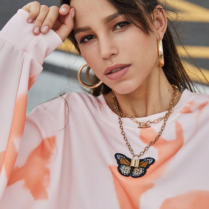 

Embroidery Butterfly Patched Tie Dye Oversized Sweatshirt, Coral pink