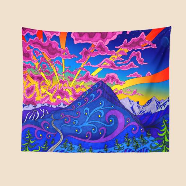 

Abstract Graphic Print Tapestry, Multicolor