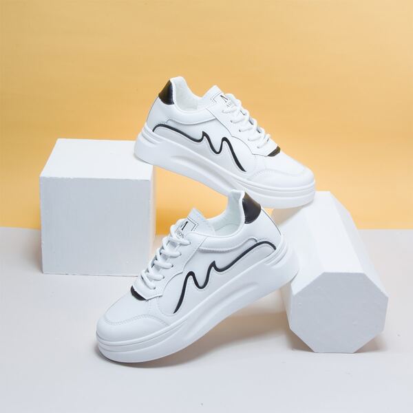 

Lace-up Front Wide Fit Skate Shoes, White