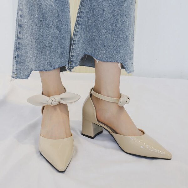 

Minimalist Bow Decor Chunky Pumps, Beige