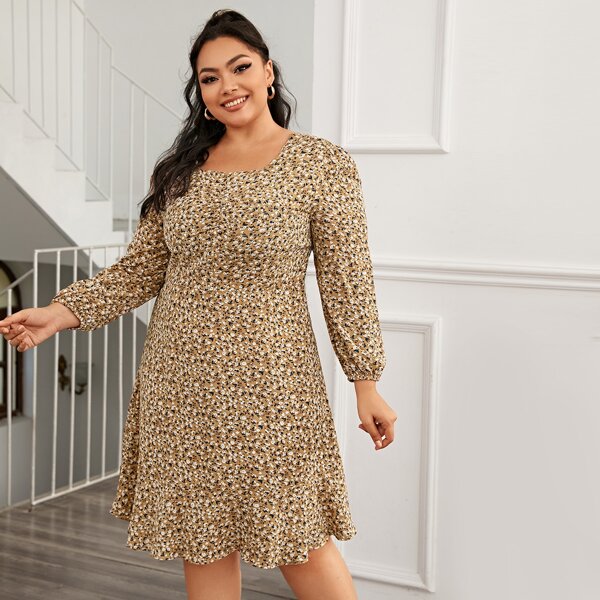 

Plus Ditsy Floral Square Neck Ruffle Hem Dress, Multicolor