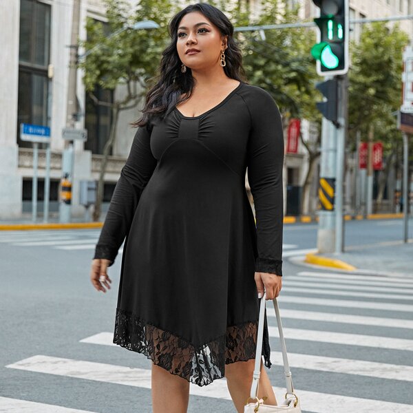 

Plus Contrast Lace Ruched Raglan Sleeve A-line Dress, Black