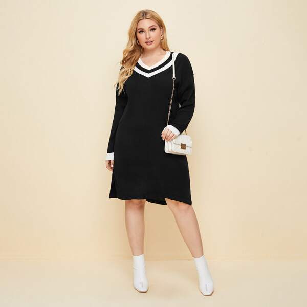 

Plus Contrast V-neck Split Hem Sweater Dress, Black