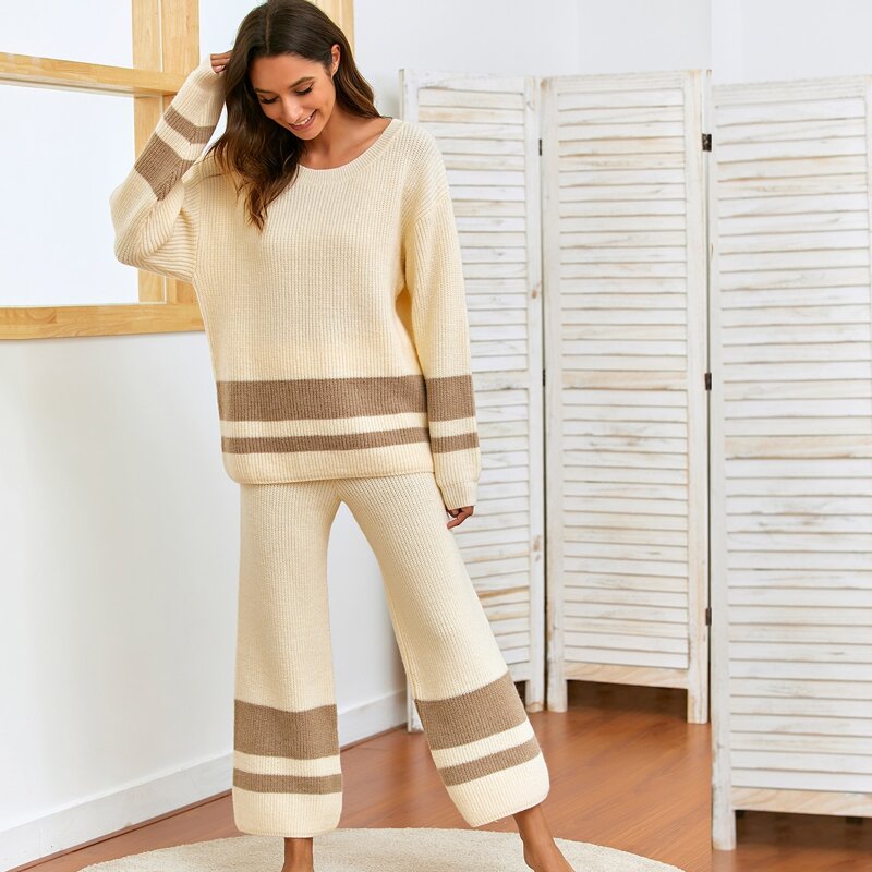 

Drop Shoulder Color Block Sweater & Pants Set, Apricot