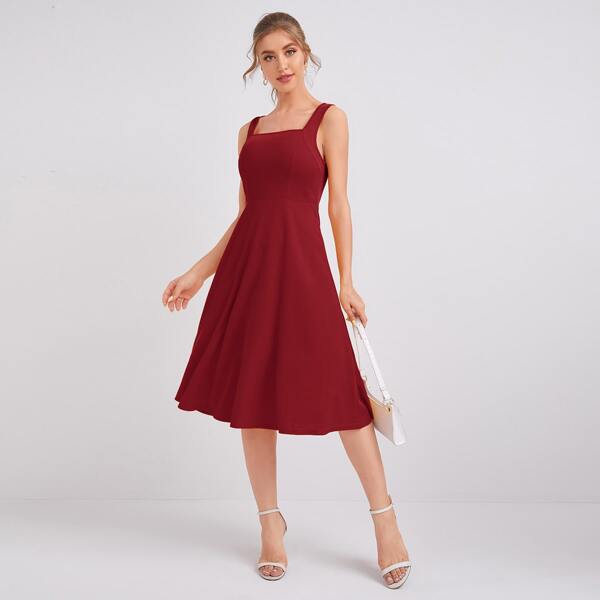 

Square Neck High Waist Solid Dress, Burgundy