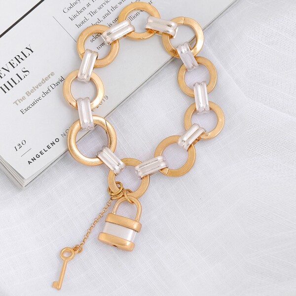 

Lock & Key Charm Chunky Chain Bracelet, Gold