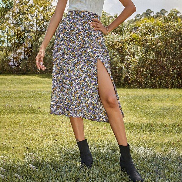 

Ditsy Floral High Split Hem Skirt, Multicolor