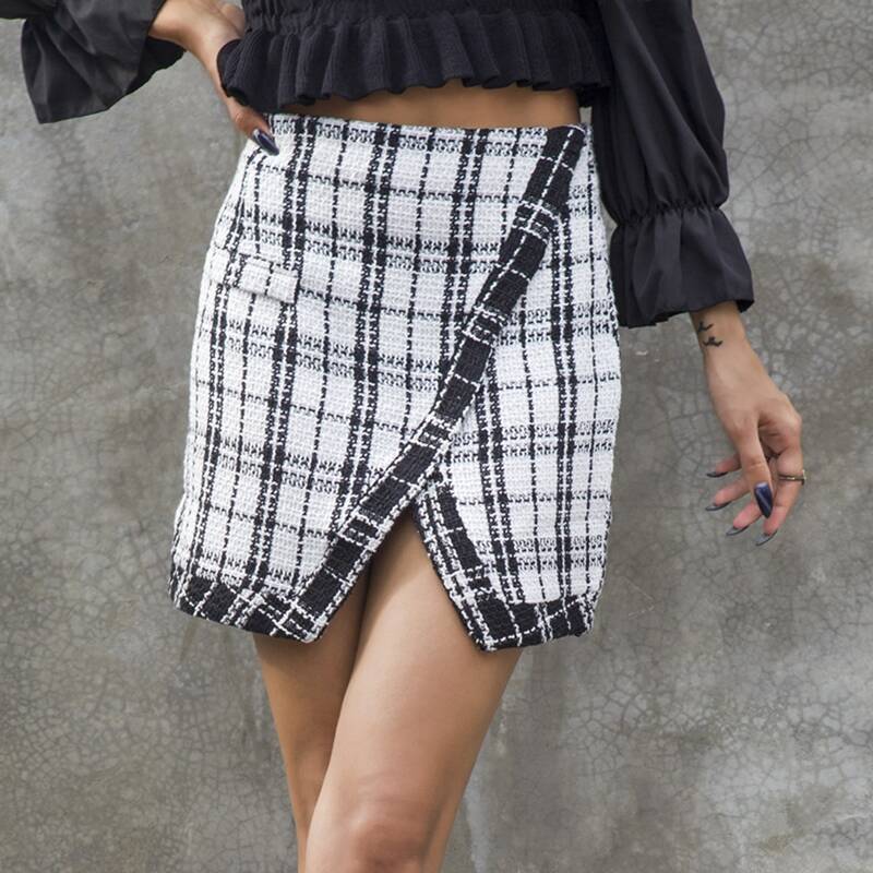 

Plaid Slit Hem Tweed Skirt, Black and white