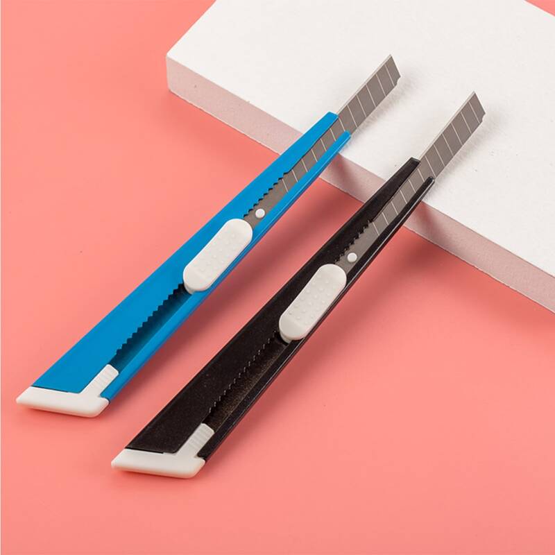 

1pc Random Color Utility Knife, Multicolor