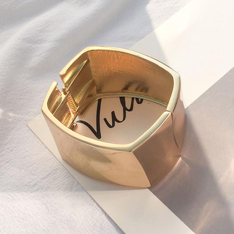 

Simple Glossy Wide Bracelet, Gold