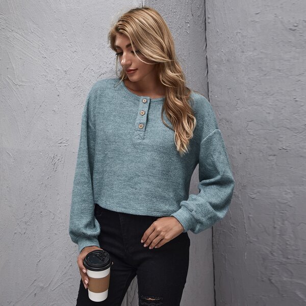 

Ribbed Drop Shoulder Cropped Henley Tee, Dusty blue