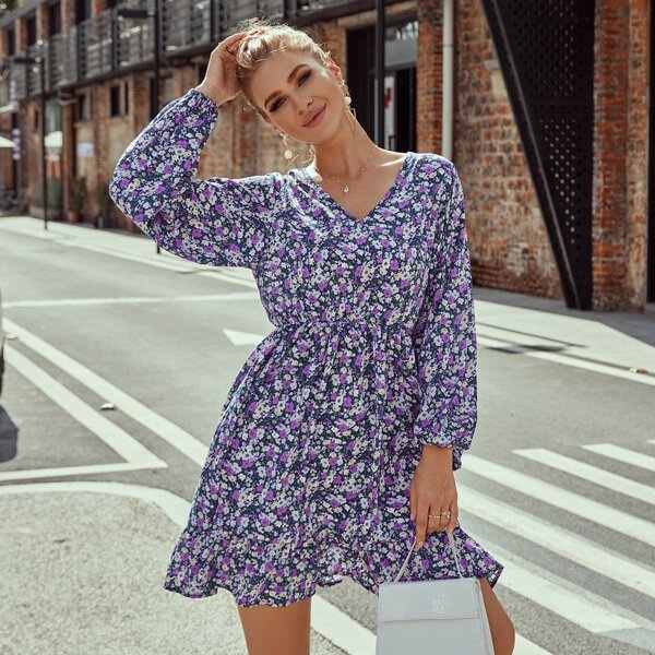 

Ditsy Floral Ruffle Hem A-line Dress, Multicolor