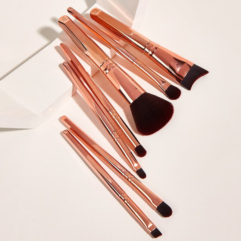 

7pcs Soft Makeup Brush, Gold