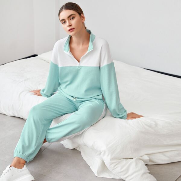 

Color Block Rib-knit Pullover & Drawstring Sweatpants Set, Pastel blue and white