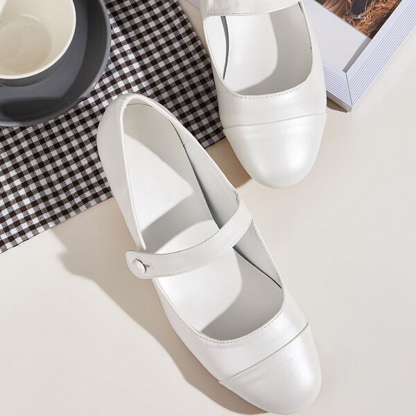 

Block Heeled Mary Jane Flats, White