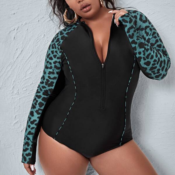 

Plus Graphic Zip-up One Piece Swimsuit, Black
