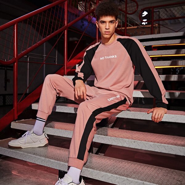 

Men Raglan Sleeve Letter Graphic Two Tone Pullover & Sweatpants Set, Baby pink