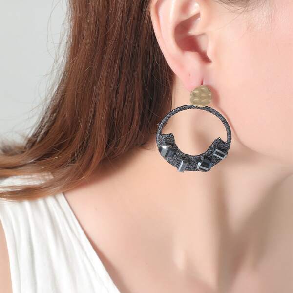

Crystal Decor Drop Earrings, Navy blue