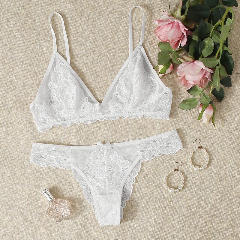 

Floral Lace Scalloped Lingerie Set, White
