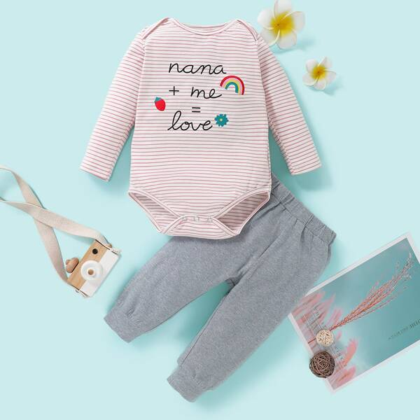 

Baby Girl Letter Graphic Bodysuit & Sweatpants, Multicolor