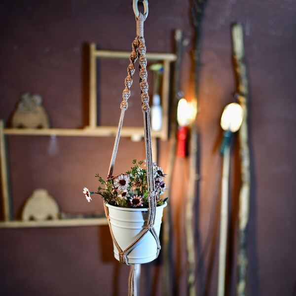 

1pc Macrame Plant Hanger, Camel