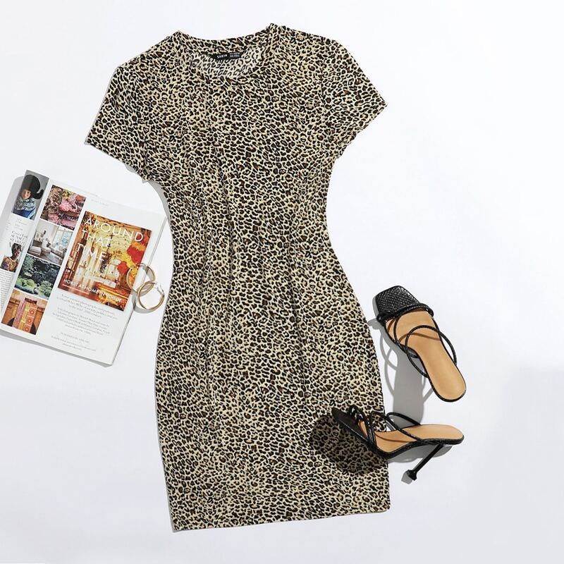 

Cap Sleeve Leopard Print Bodycon Dress, Multicolor