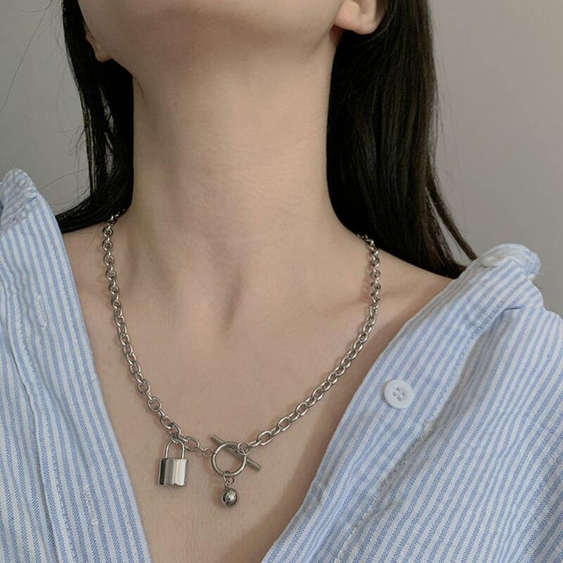 

Lock Decor Chain Necklace, Silver