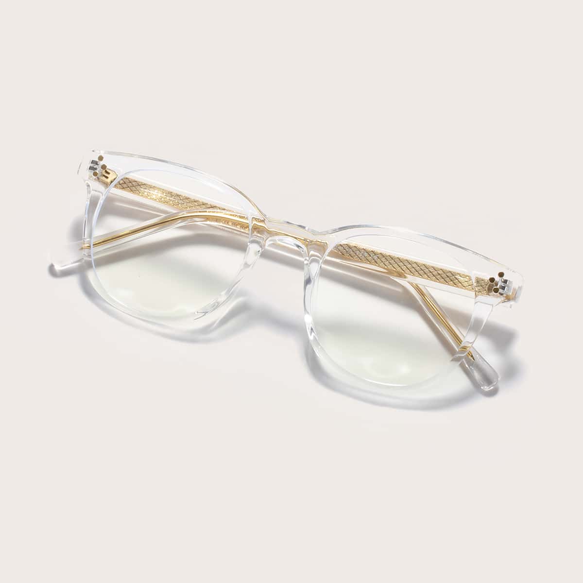 

Rivet Decor Glasses