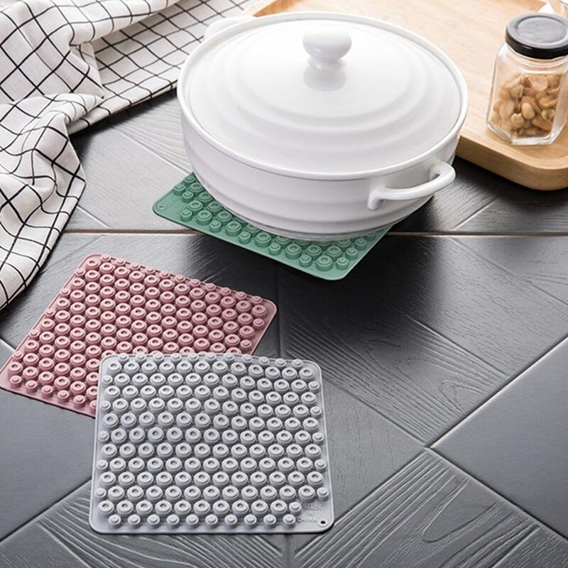 

1pc Random Color Silicone Insulation Pad, Multicolor