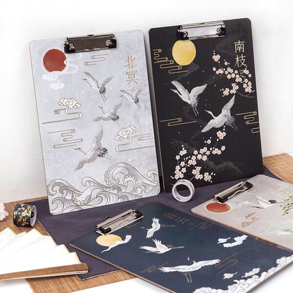

1pc Crane Print Random File Clipboard, Multicolor