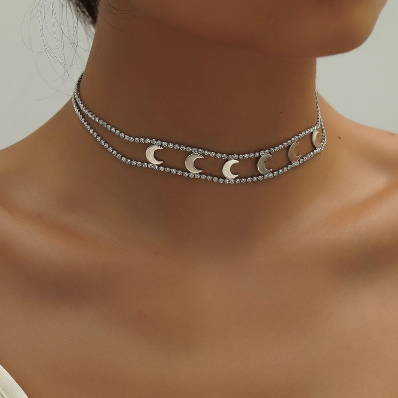 

Rhinestone & Moon Decor Choker, Silver