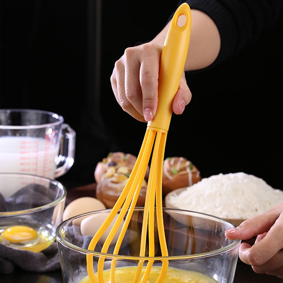 

1pc Solid Plastic Whisk, Yellow