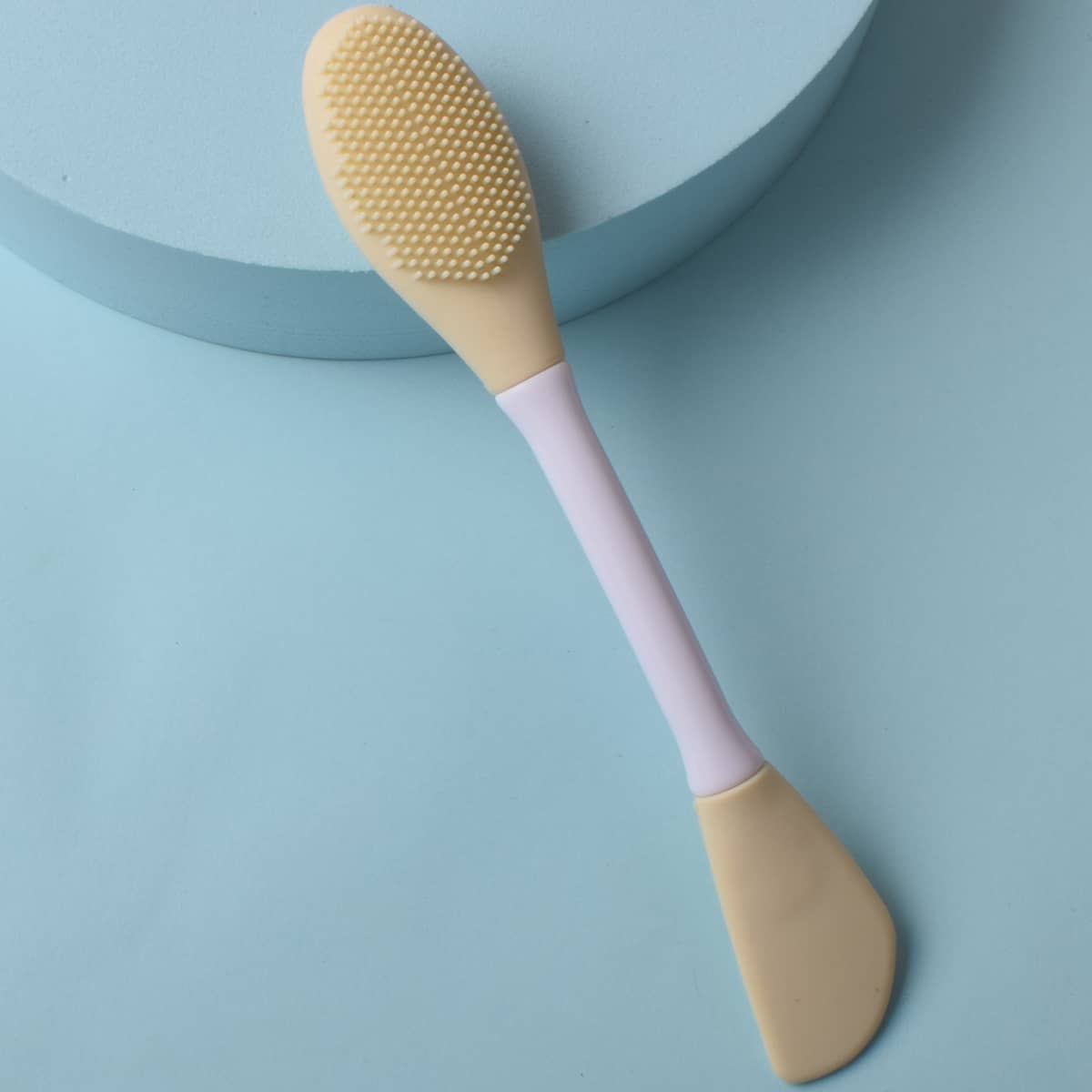 

1pc Dual-ended Facial Sheet Brush, Yellow