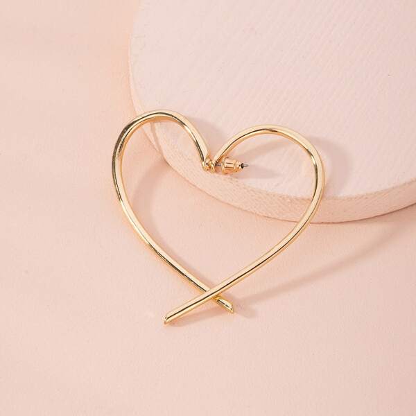 

1pc Heart Design Hoop Earring, Gold