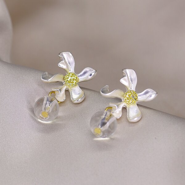

Flower Decor Drop Earrings, Silver