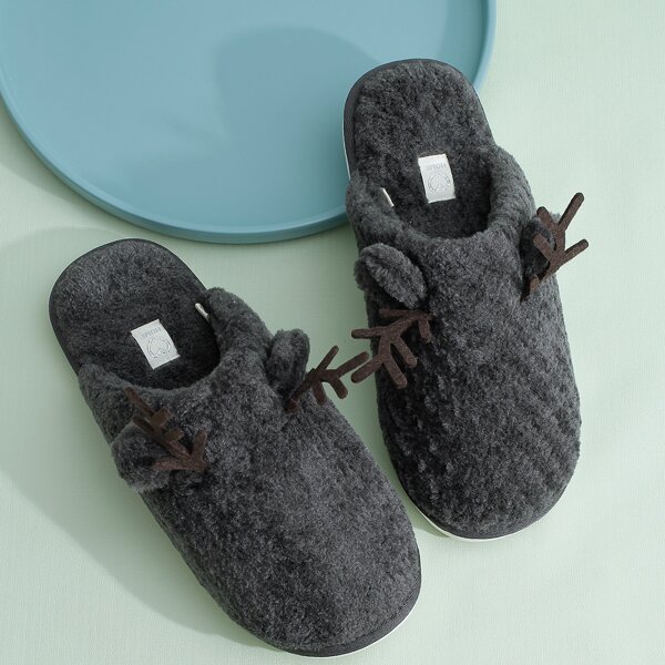

Men Cartoon Decor Fluffy Slippers, Black