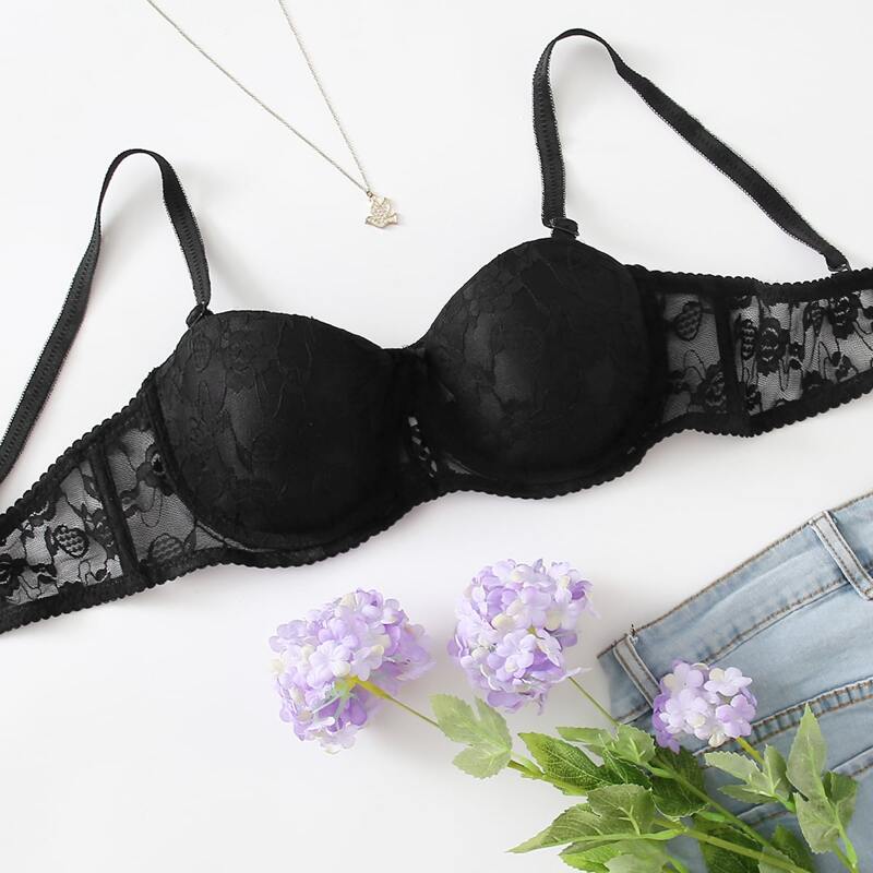 

Floral Lace Underwire Bra, Black