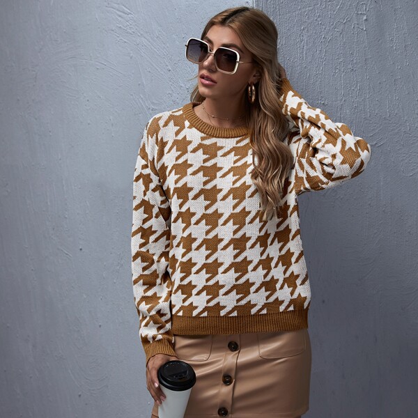 

Drop Shoulder Houndstooth Sweater, Multicolor