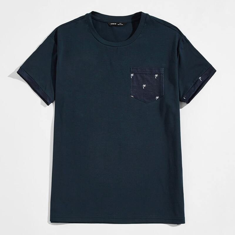 

Men Tree Print Patch Pocket Tee, Navy blue