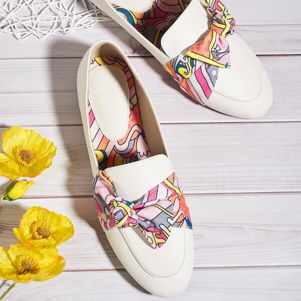 

Bow Decor Wide Fit Loafers, White