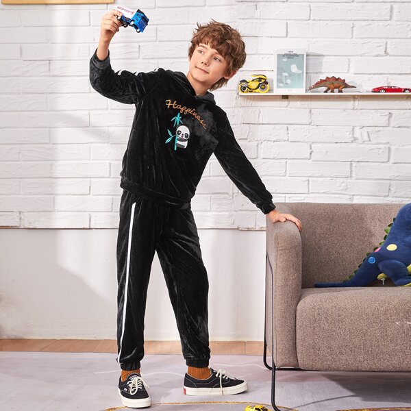 

Boys Appliques Velvet Hoodie & Sweatpants Set, Black