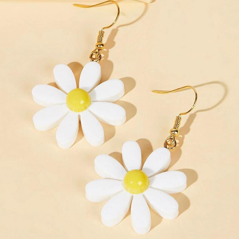 

Daisy Floral Drop Earrings, Multicolor