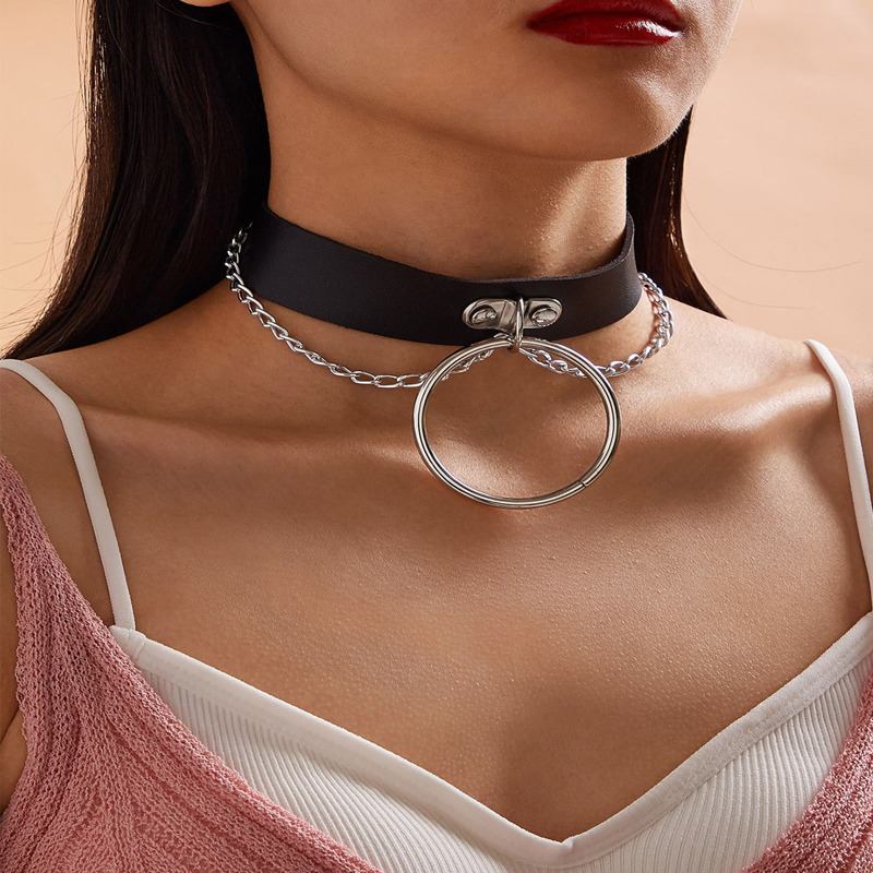 

Ring & Chain Design Choker, Black