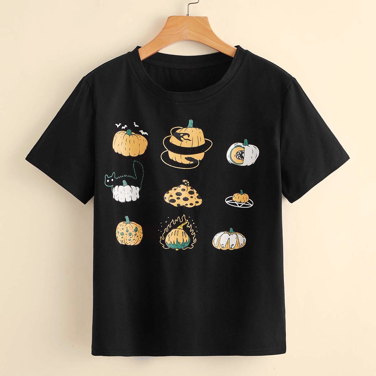 

Pumkin Graphic Tee, Black