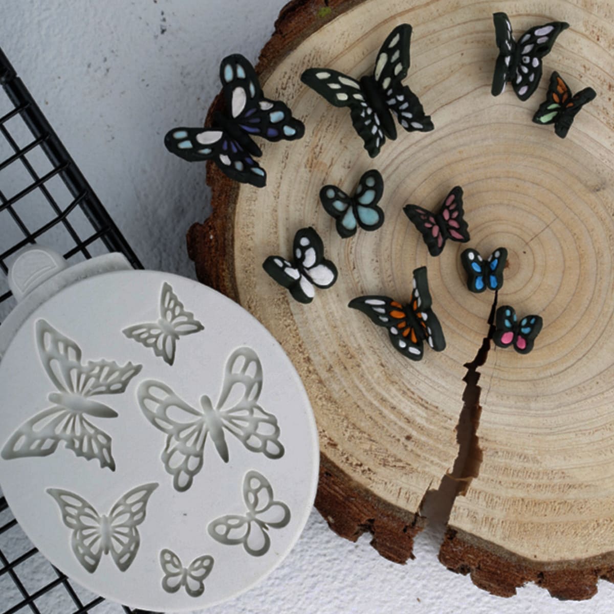

1pc Round Butterfly Biscuit Mold, Grey